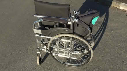 Photo of free wheelchair (St Albans AL4) #2