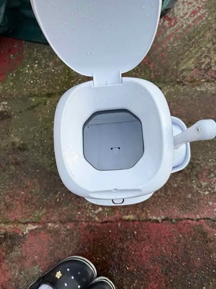 Photo of free LitterLocker, LitterGenie ORIGINAL (West hill Dartford) #3
