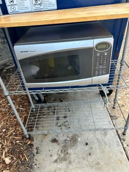 Photo of free Large Working Microwave (North side Chicago) #4