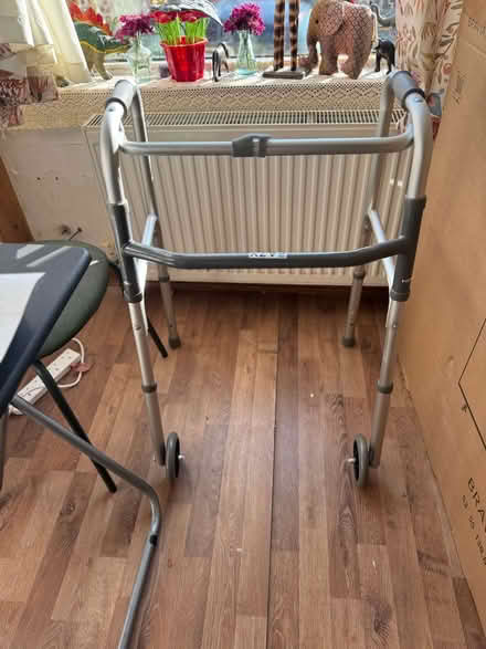 Photo of free a shower chair, walking stand with wheels, bedside rail (Central Watford WD17) #4