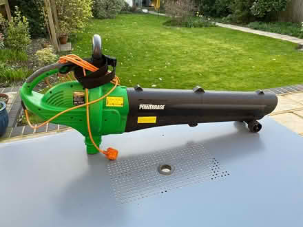 Photo of free Leaf blower (BR3 Beckenham Junction) #1