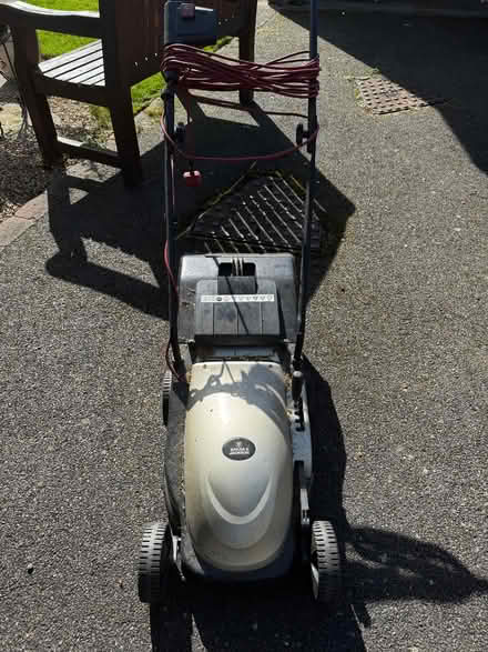 Photo of free Spear and Jackson electric lawn mower (Swarkestone DE73) #2