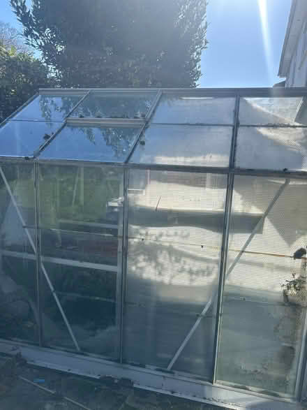 Photo of free Greenhouse (KT17 3BH) #2