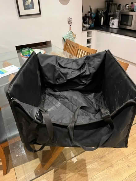 Photo of free Dog car box (Clapham SW4) #1