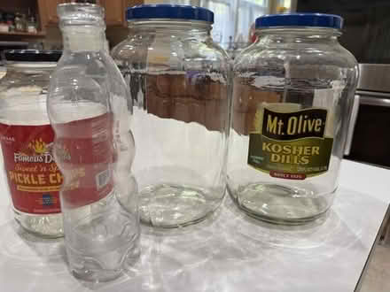 Photo of free empty jars #1