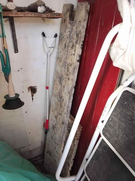 Photo of free A wooden plank+ part of wooden door (Killamarsh S21) #1