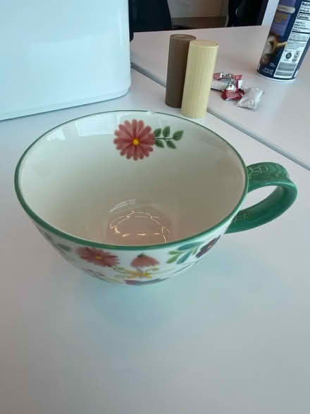 Photo of free Mugs (Neelsville) #1