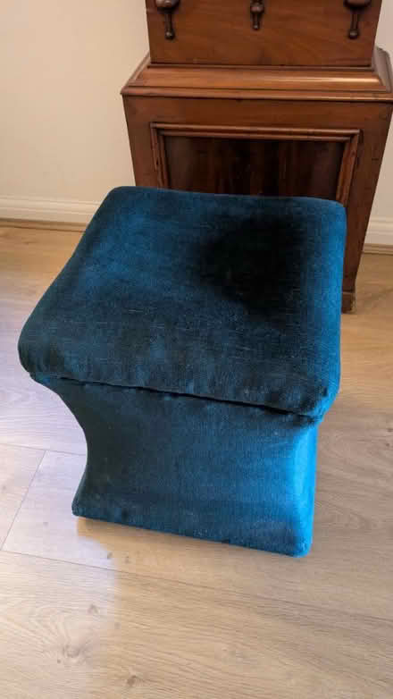 Photo of free Stool with inner storage space (Wapping E1W) #3