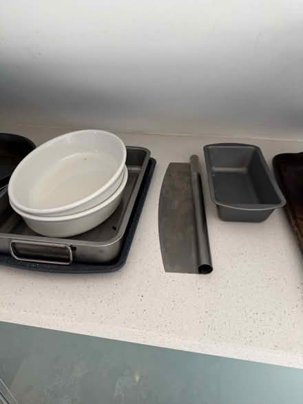 Photo of free Kitchen cookware and basket (Chiswick W4) #3
