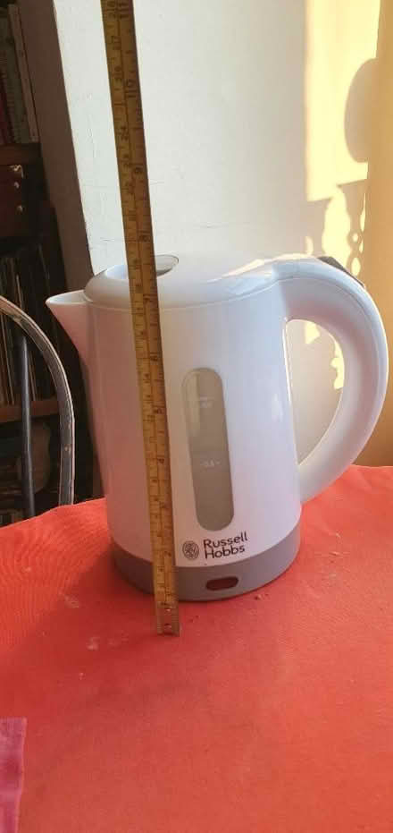 Photo of free Small size electric kettle (Hartington Road BN2) #1