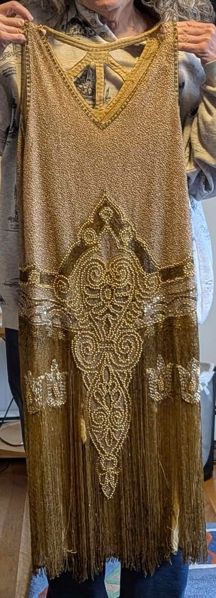 Photo of free 100+ year old dress (Pleasantville) #2