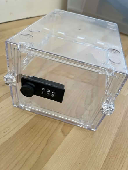 Photo of free Lockbox (SE1) #1