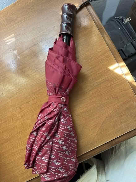 Photo of free small umbrella (Sunnyvale/Cupertino) #1