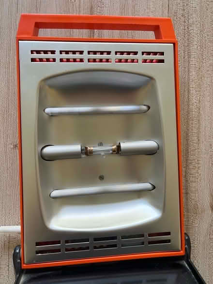 Photo of free Facial Sun Tanning Lamp (Riddlesdown CR8) #1