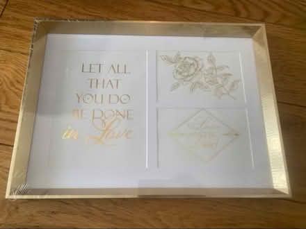 Photo of free Wall Decor (Cheshunt En8) #1