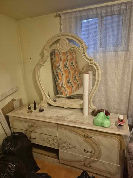 Photo of free Bedroom set (Pickering Ontario) #1