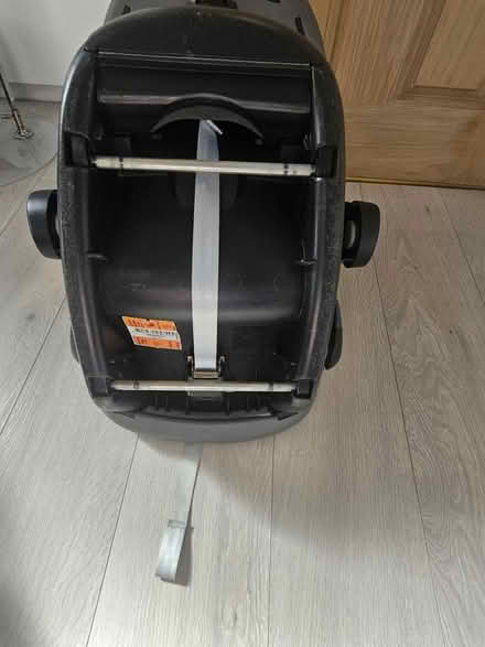 Photo of free Maxi Baby Car seat (Hall green B28) #3