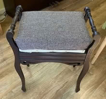 Photo of free Vintage (1920s?) piano stool, recently refurbished (Little Herberts GL53) #4
