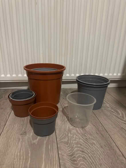 Photo of free Flower pots (CV5) #1