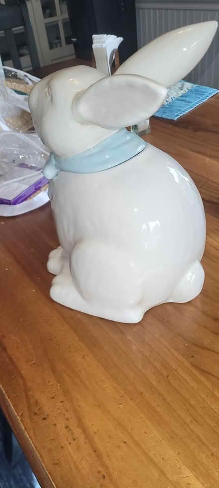 Photo of free Cookie Jar (Boston Rd, Groton) #1