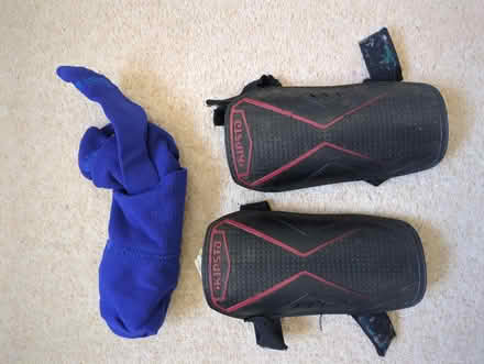 Photo of free Shin pads & football socks (New Marston OX3) #1