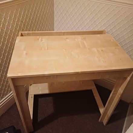 Photo of free Desk (Drighlington, Bradford) #1