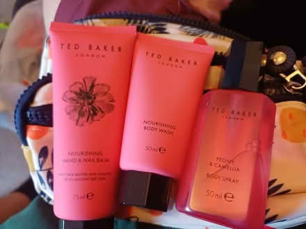 Photo of free Travel toiletries (GL4) #1