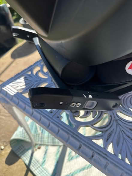 Photo of free Be Safe Childs Car Seat (St Ippolyts.) #3