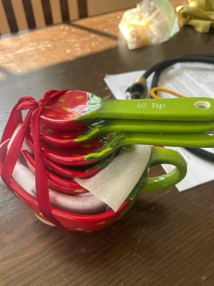 Photo of free decorative cup, and Tsp set (Chevy Chase DC) #1