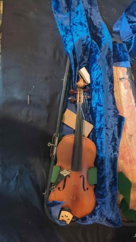 Photo of free Broken violins (see pics) (Crosspool S10) #3