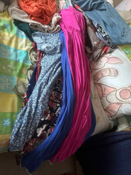 Photo of free Size 22 & 24 ladies clothes (Fallin FK7) #4