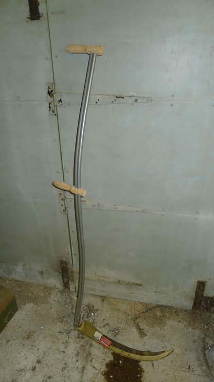 Photo of free scythe (Cowley OX4) #1