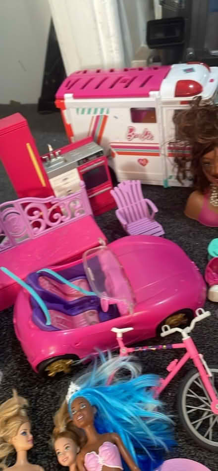 Photo of free Barbie gabby and baby born bit (Morden SM4) #3