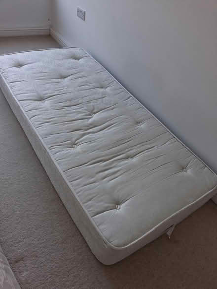 Photo of free Single mattresses (S7 Nether Edge) #1