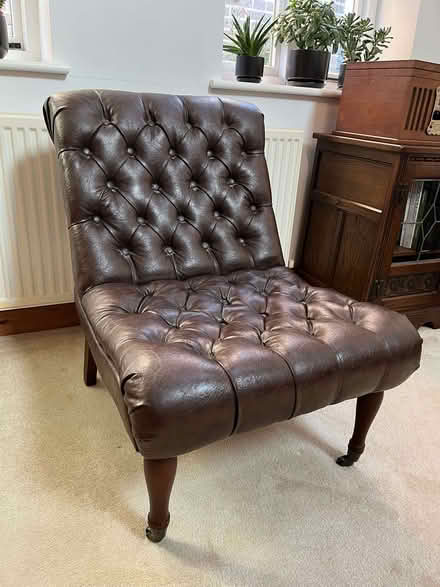 Photo of free Faux leather chair (Tring HP23) #1