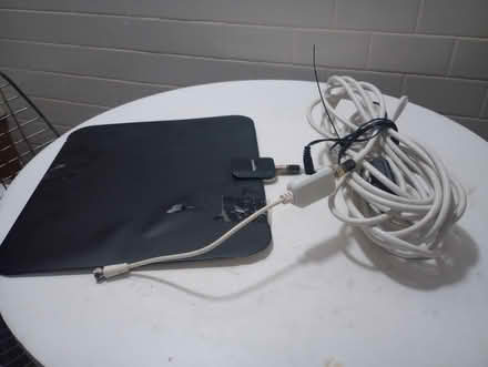 Photo of free Antenna for local stations (West Harlem) #2