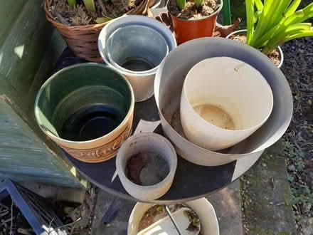 Photo of free Selection of metal and ceramic pots (Earley RG6) #3