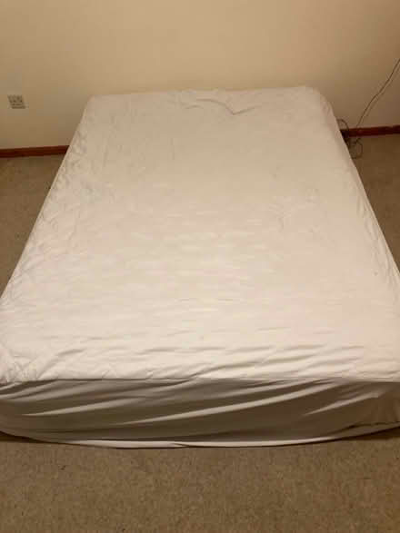 Photo of free Double mattress (Maidenhead SL6 8 R.N.) #1