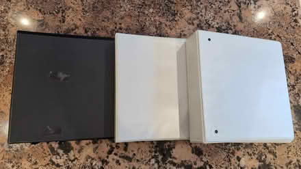 Photo of free Binders (Trafalgar/River Oaks, Oakville) #1