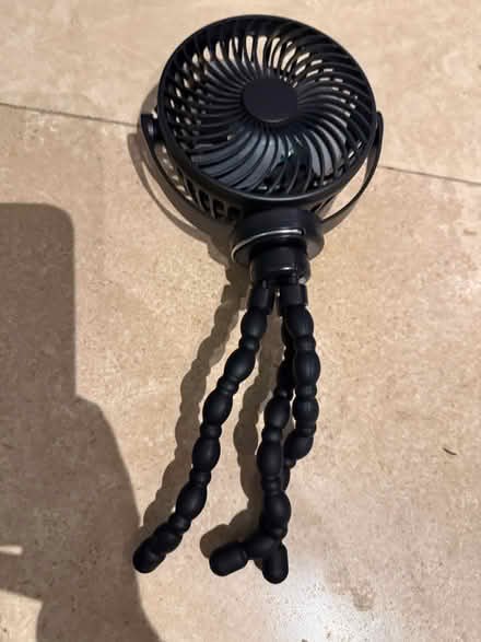 Photo of free Fan (Chiswick W4) #1