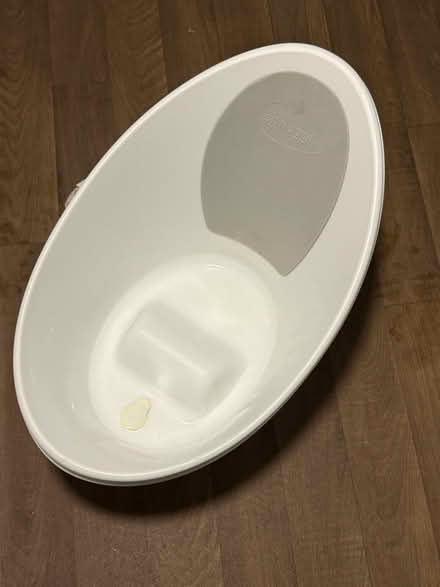 Photo of free Baby sit-up bath (Malvern WR14) #1