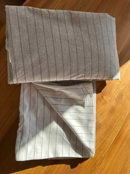 Photo of free Grey single duvet cover (Nailsworth GL6) #1