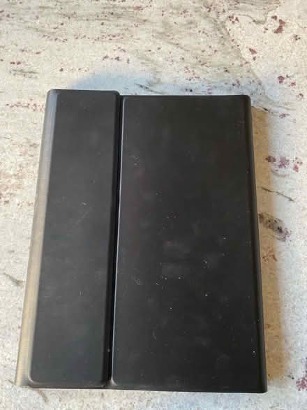 Photo of free iPad Case (Spring Park CR0) #1