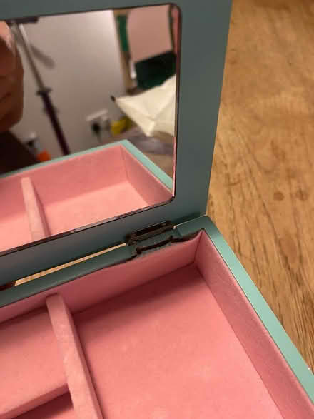 Photo of free Jewellery Box - Needs Repair (Kilburn NW6) #3