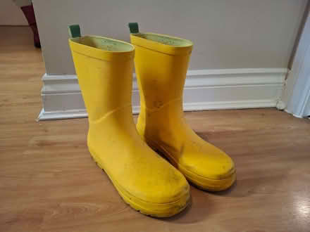 Photo of free Children's yellow size 3 Wellington boots (Surrey Heath GU16) #1
