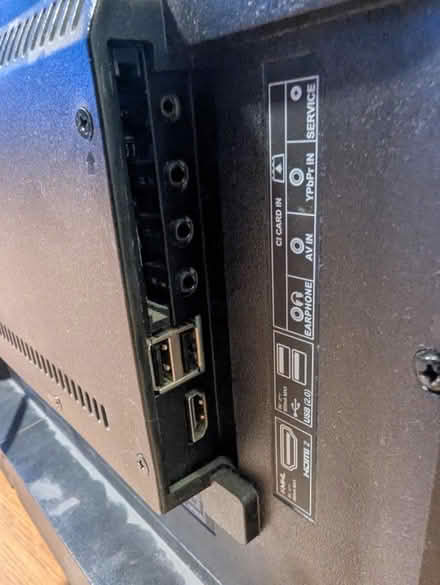 Photo of free Sharp 24 Inch LED TV, built-in DVD (Harmans Water RG12) #4