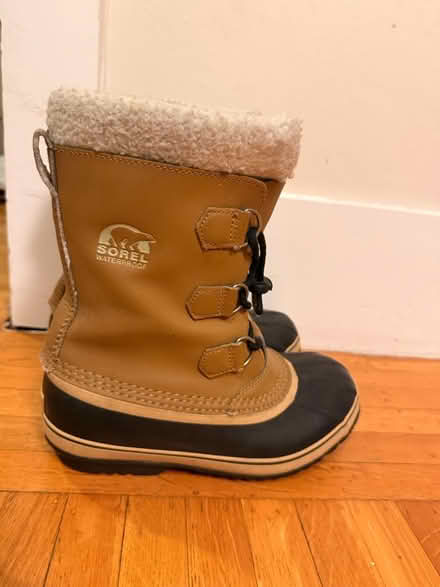 Photo of free Sorel Waterproof Snow Boots (Piedmont) #2