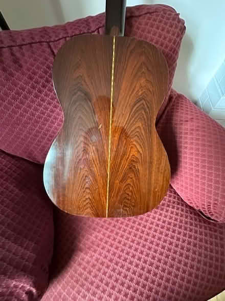 Photo of free classical guitar (Hastings on Hudson) #3