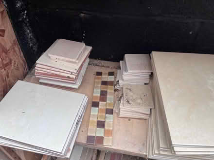 Photo of free Various tiles (Uploders DT6) #1