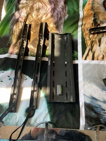 Photo of free Tv wall fixing mounts (Southborough TN4) #1